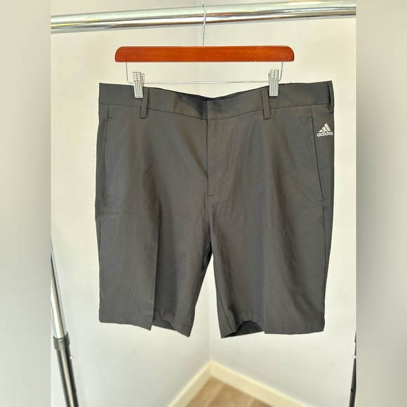 adidas Originals Other - NEW ADIDAS men's shorts. Size 38